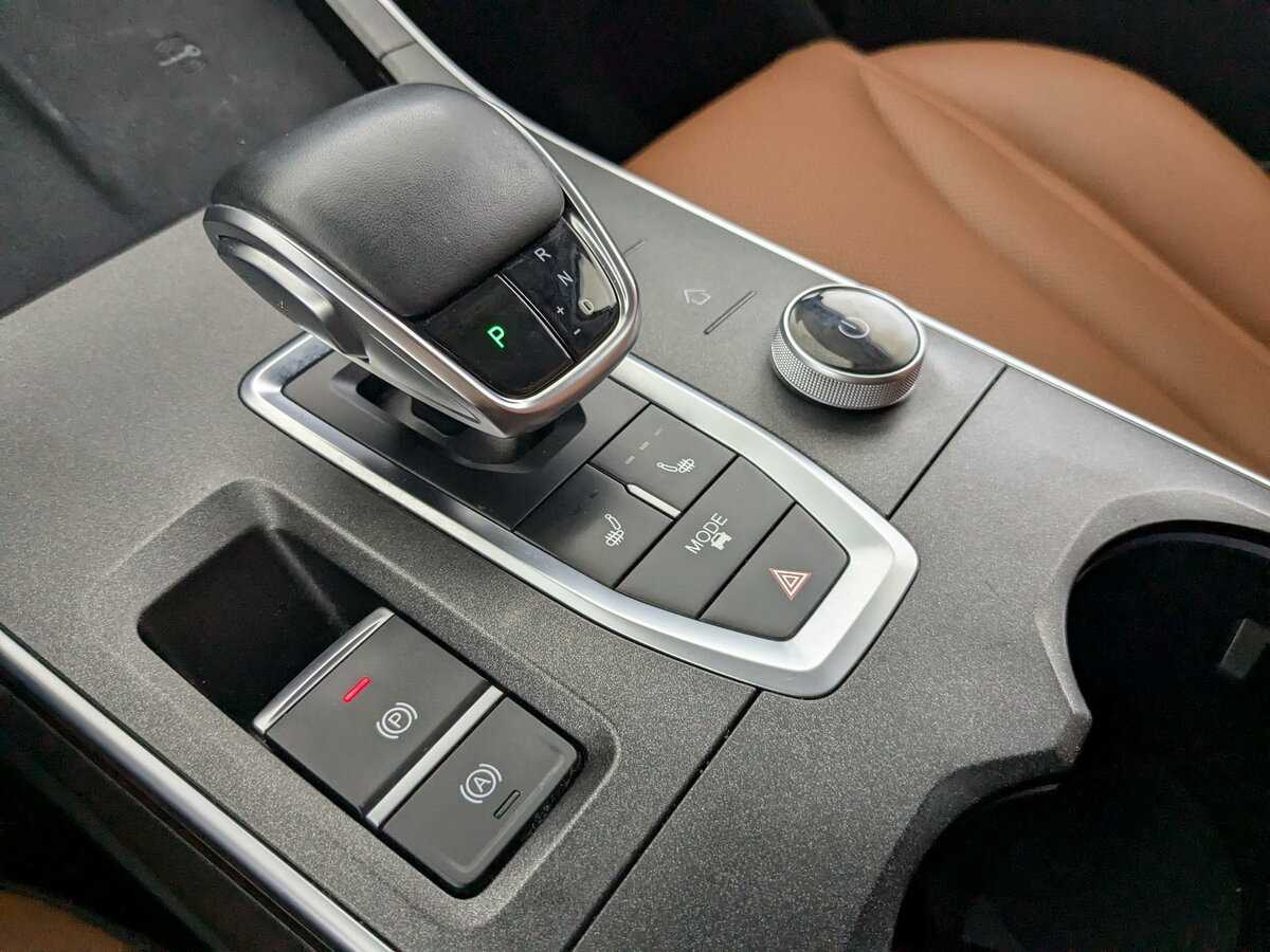 OMODA C5 с пробегом — 2022 год. Фото: #15