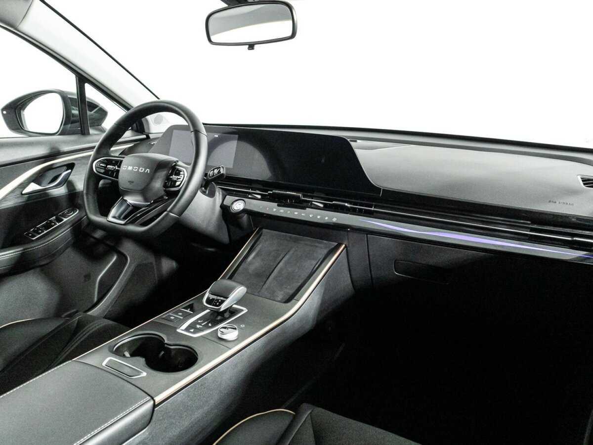 OMODA C5 с пробегом — 2024 год. Фото: #8