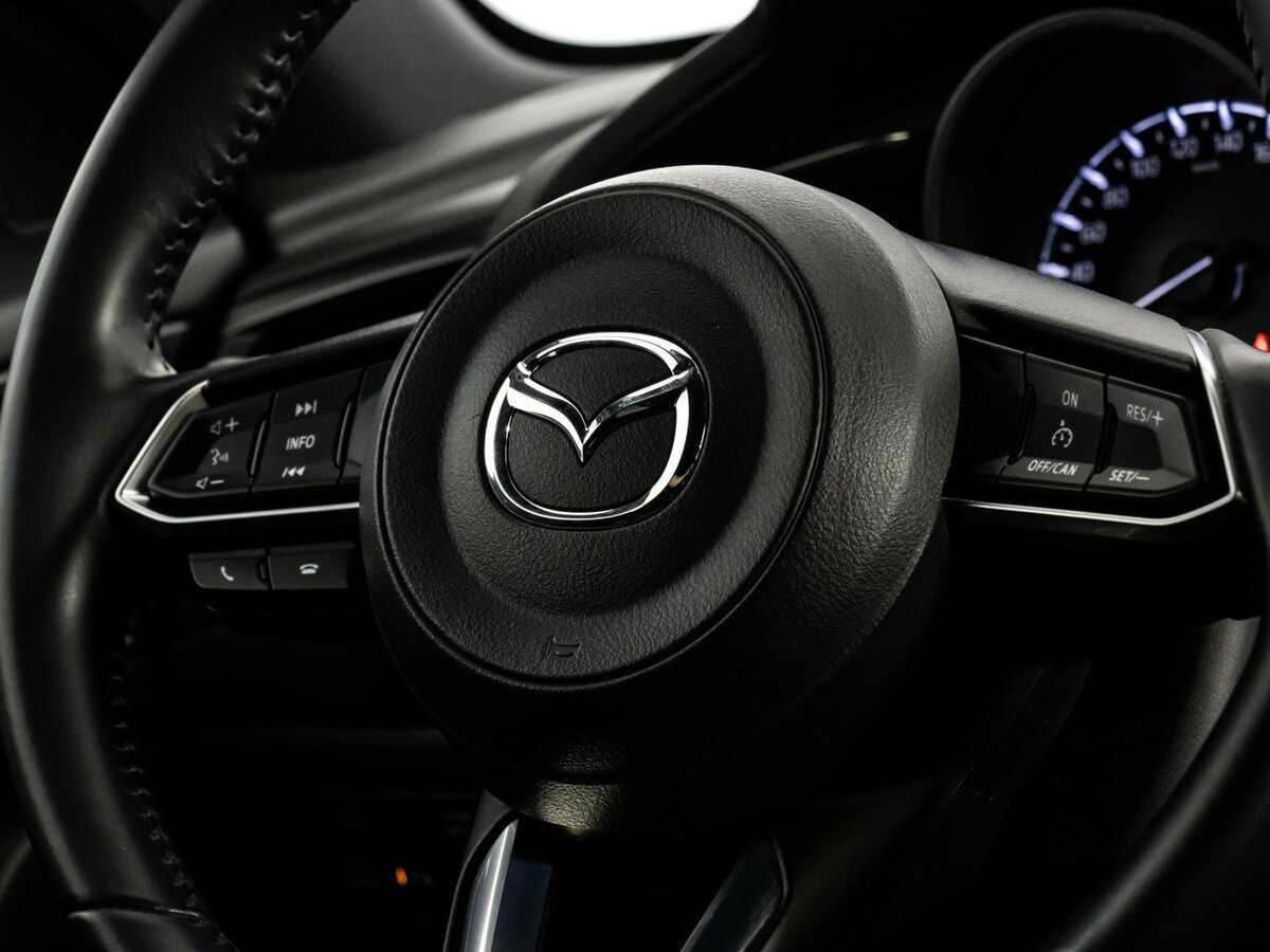 Mazda CX-4 с пробегом — 2023 год. Фото: #11