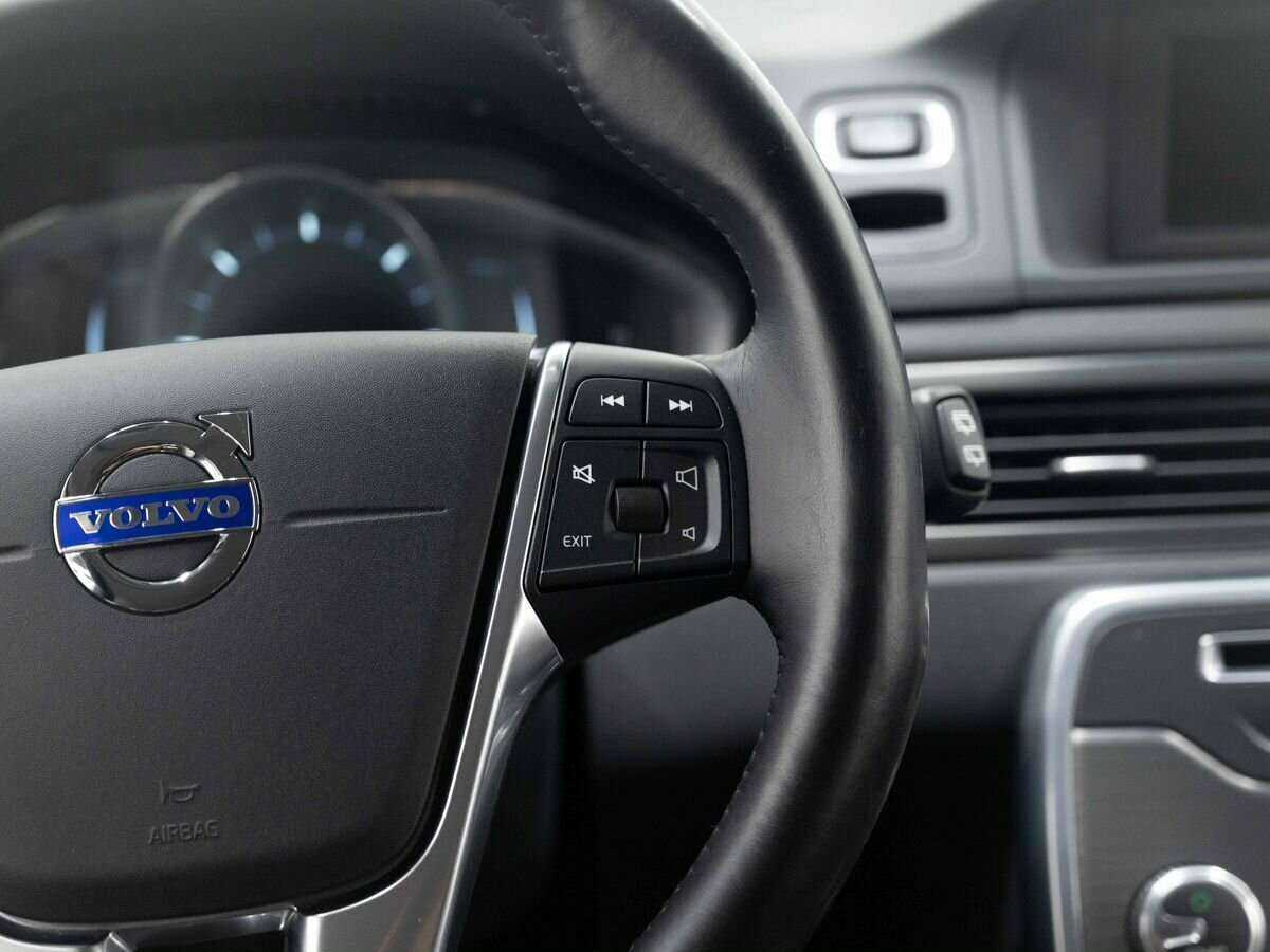 Volvo XC70 с пробегом — 2016 год. Фото: #12