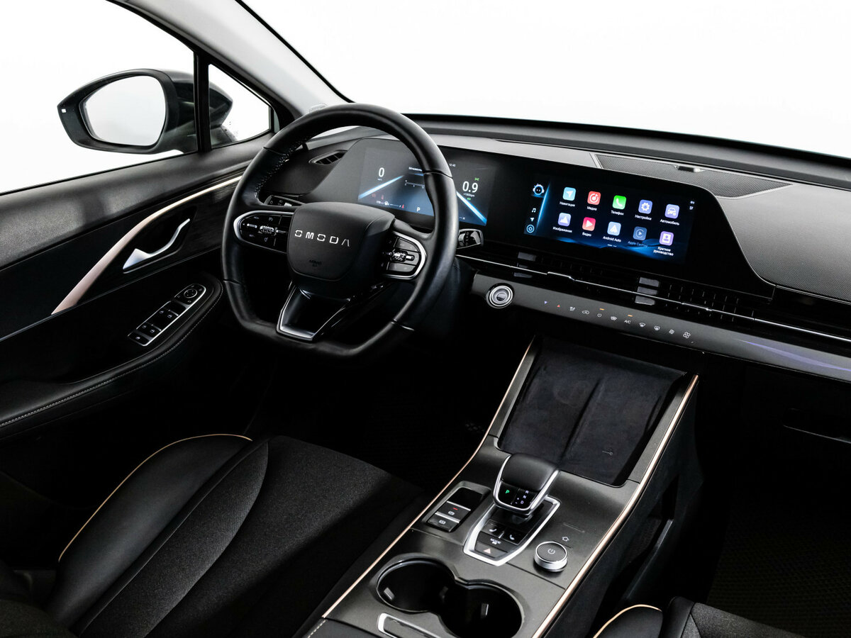 OMODA C5 с пробегом — 2024 год. Фото: #12