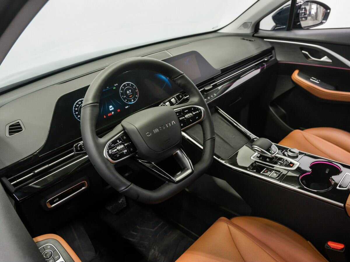 OMODA C5 с пробегом — 2024 год. Фото: #12