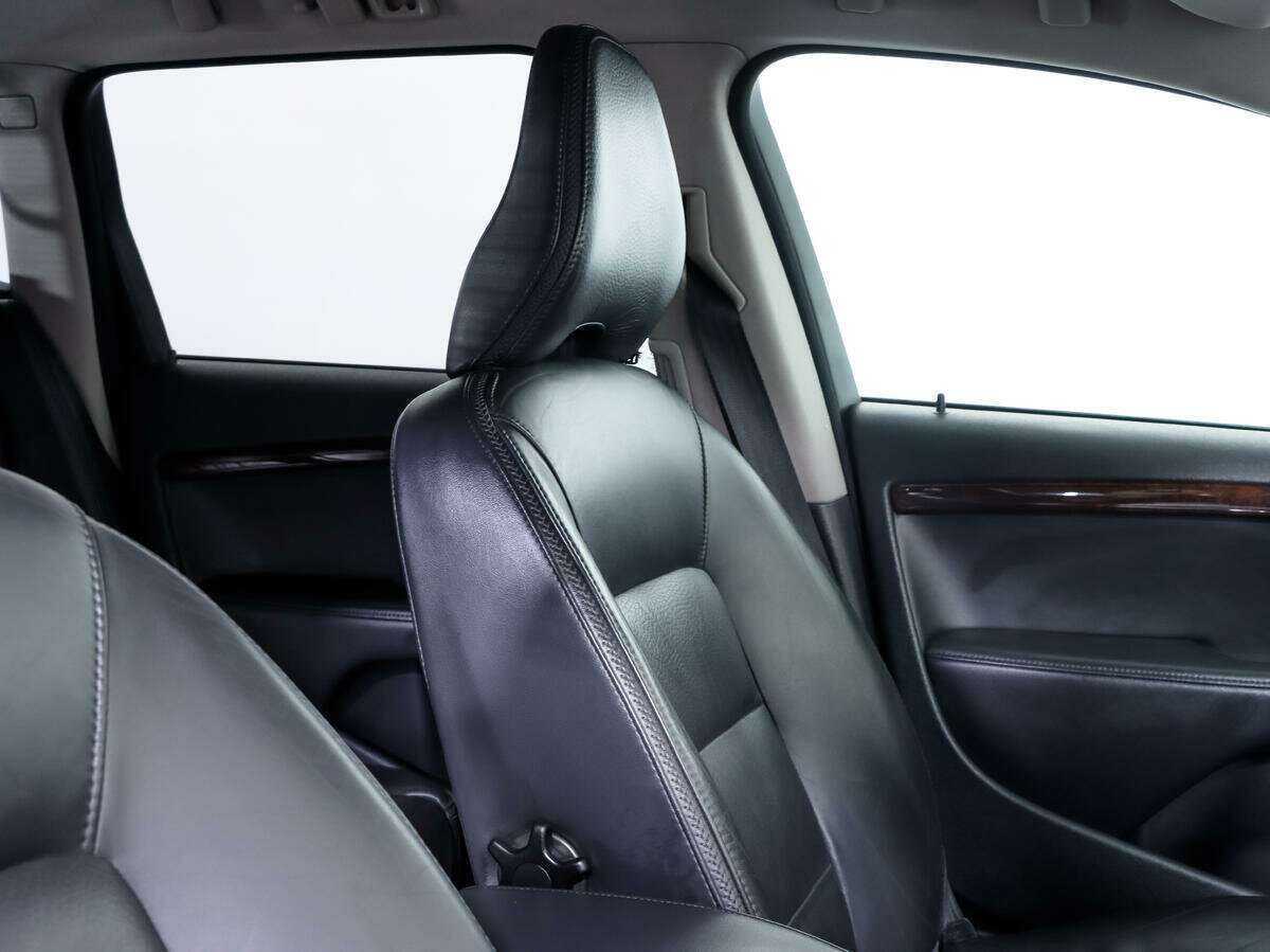 Volvo XC70 с пробегом — 2012 год. Фото: #13