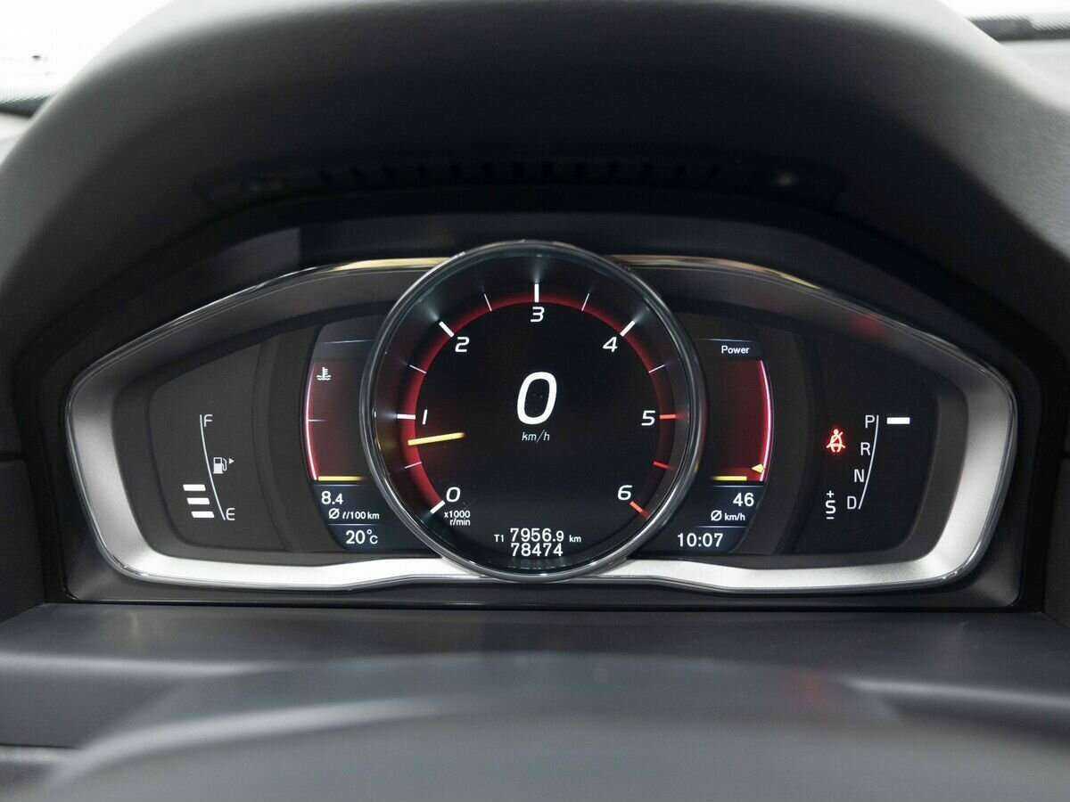 Volvo XC70 с пробегом — 2016 год. Фото: #15