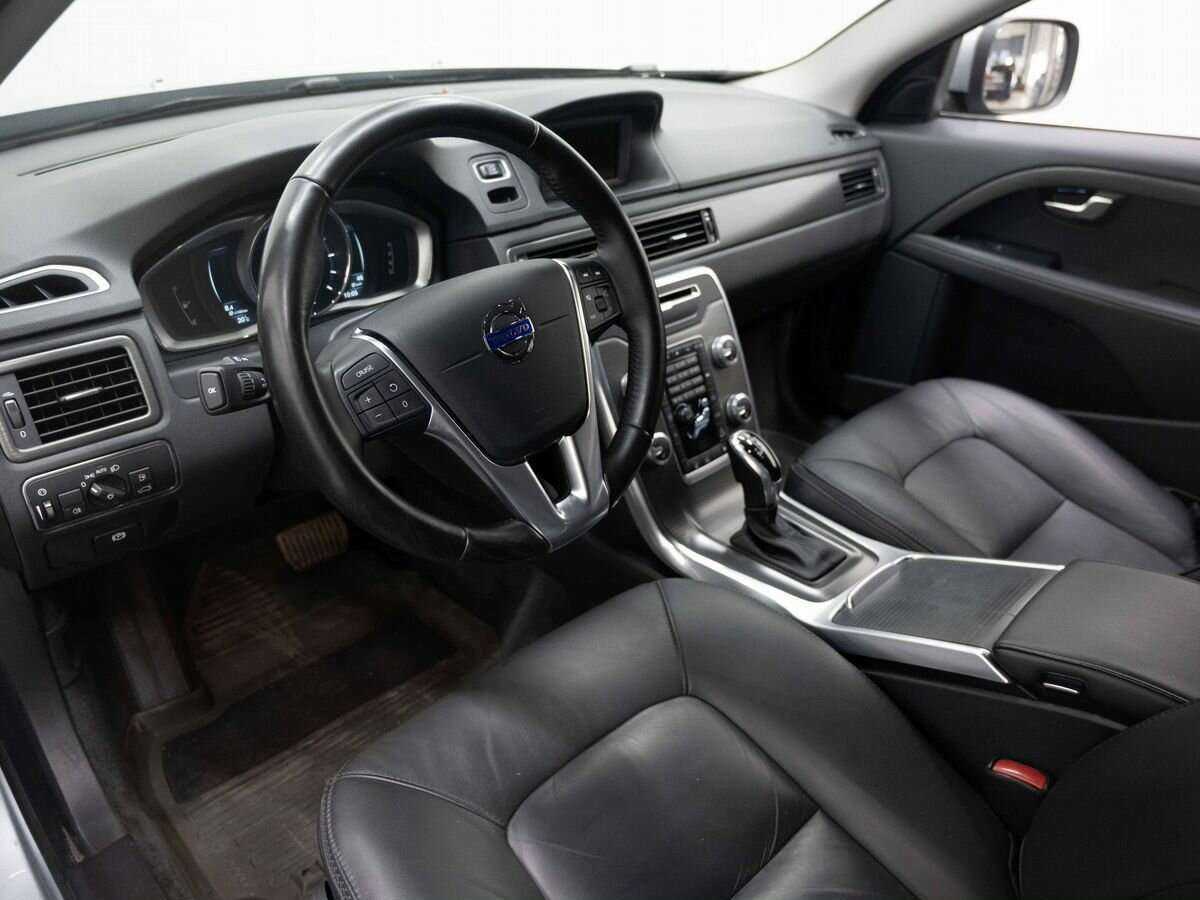 Volvo XC70 с пробегом — 2016 год. Фото: #3
