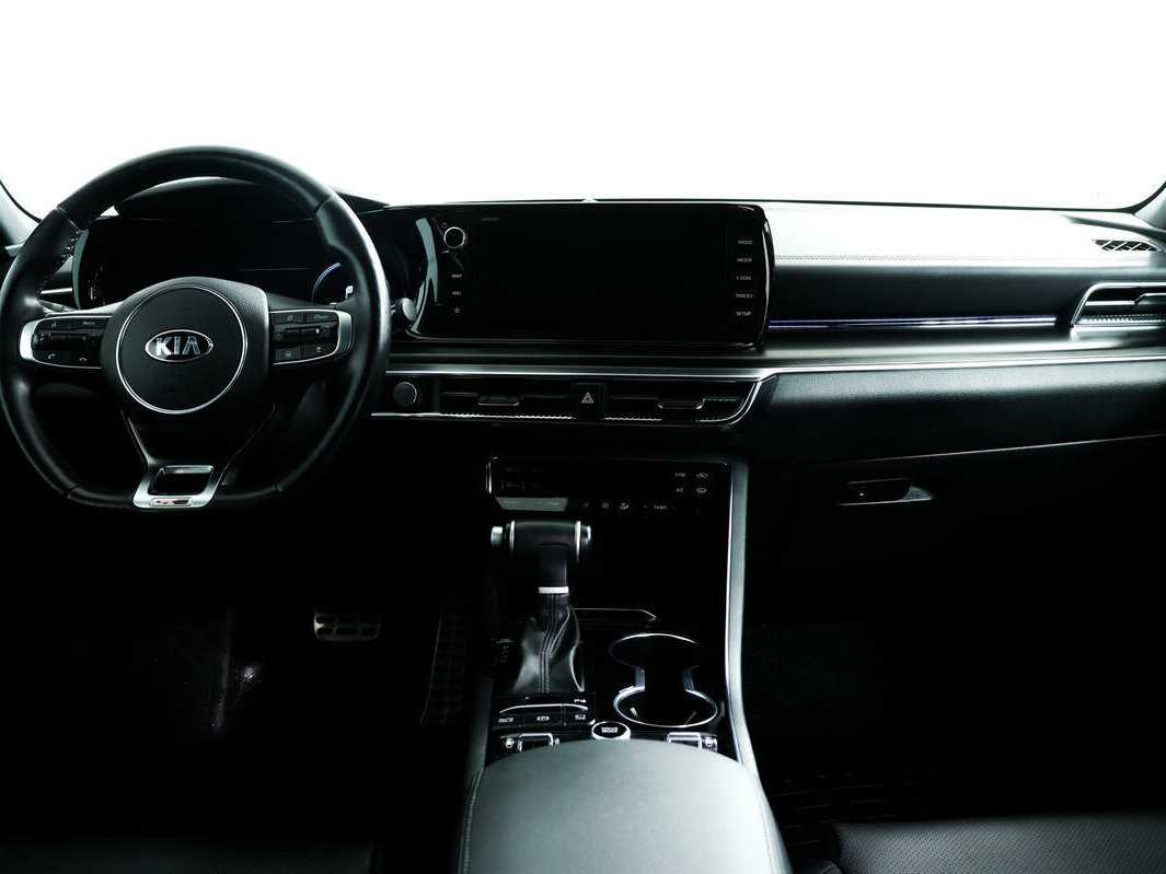 Kia K5 с пробегом — 2021 год. Фото: #10