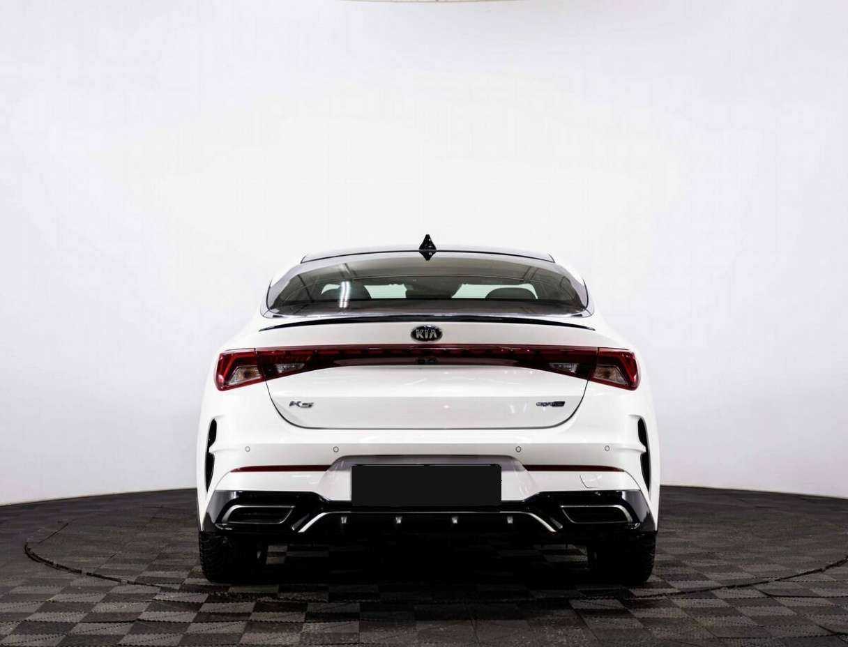 Kia K5 с пробегом — 2021 год. Фото: #4