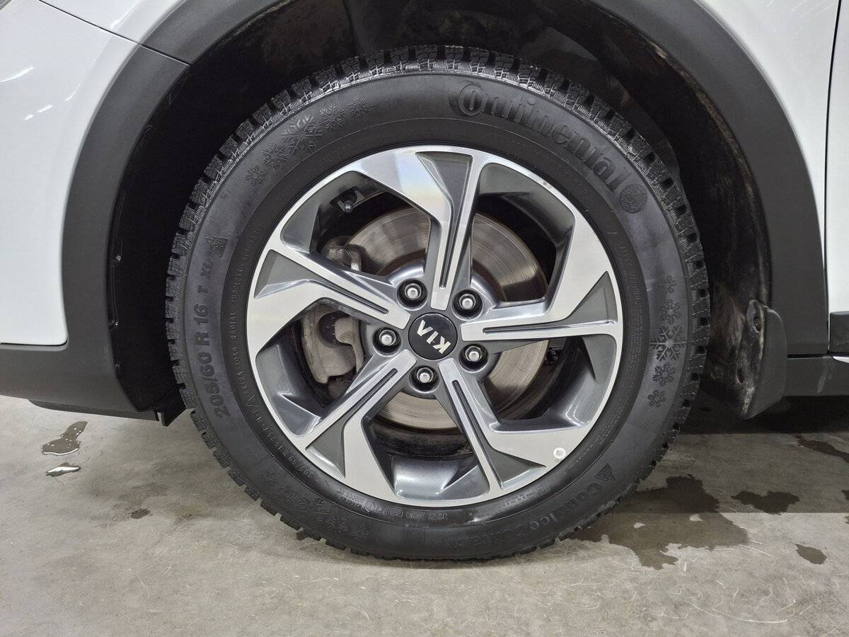 Kia XCeed с пробегом — 2020 год. Фото: #17