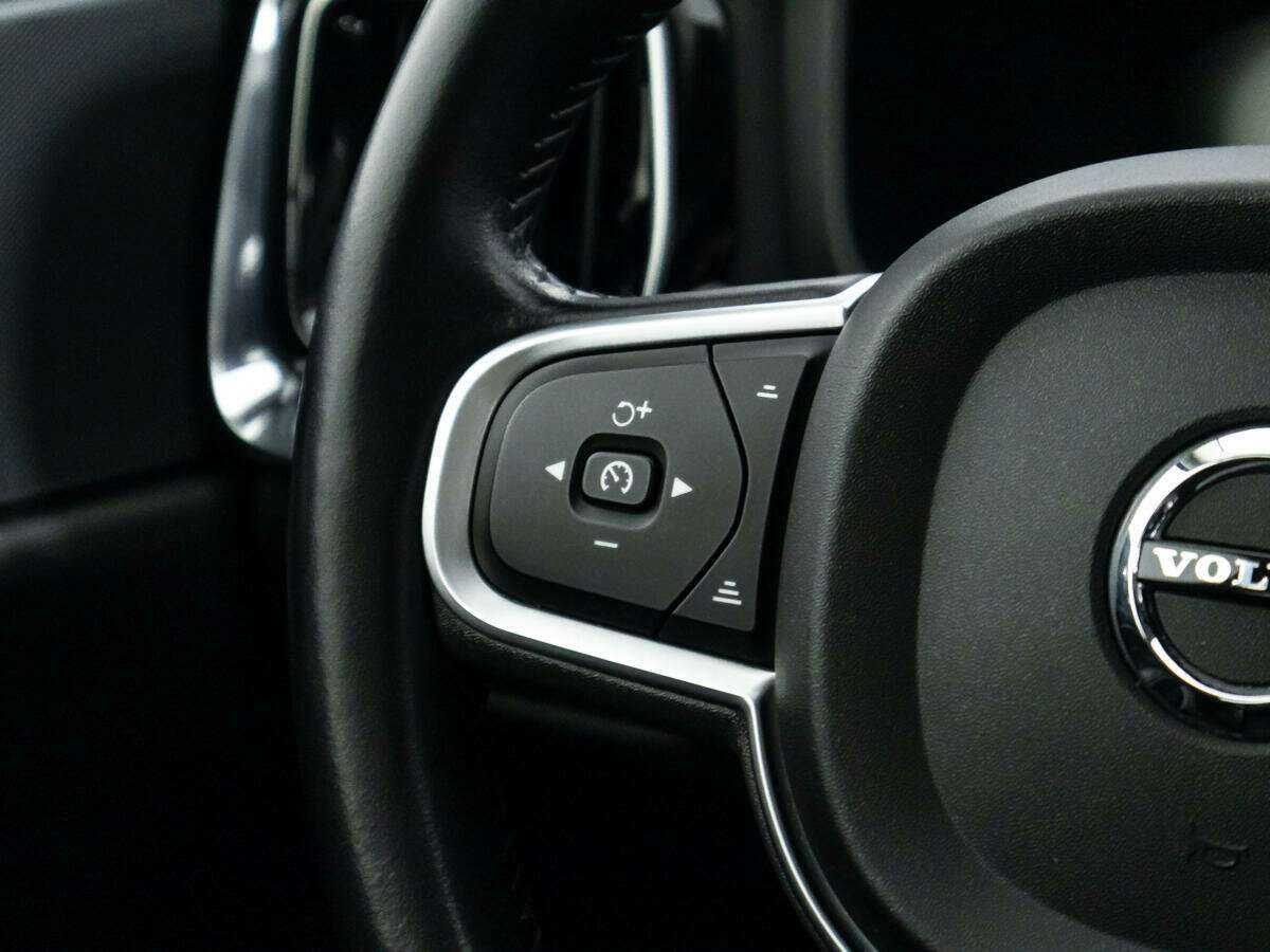 Volvo V60 с пробегом — 2018 год. Фото: #17