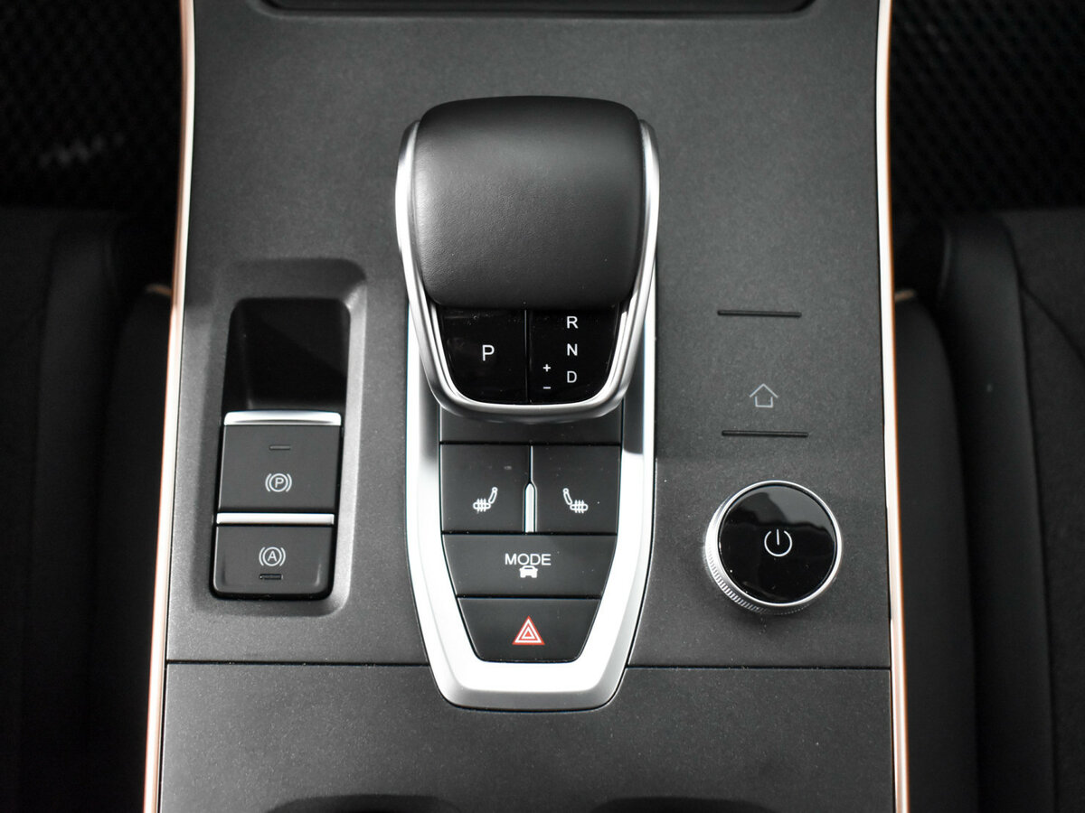 OMODA C5 с пробегом — 2024 год. Фото: #9