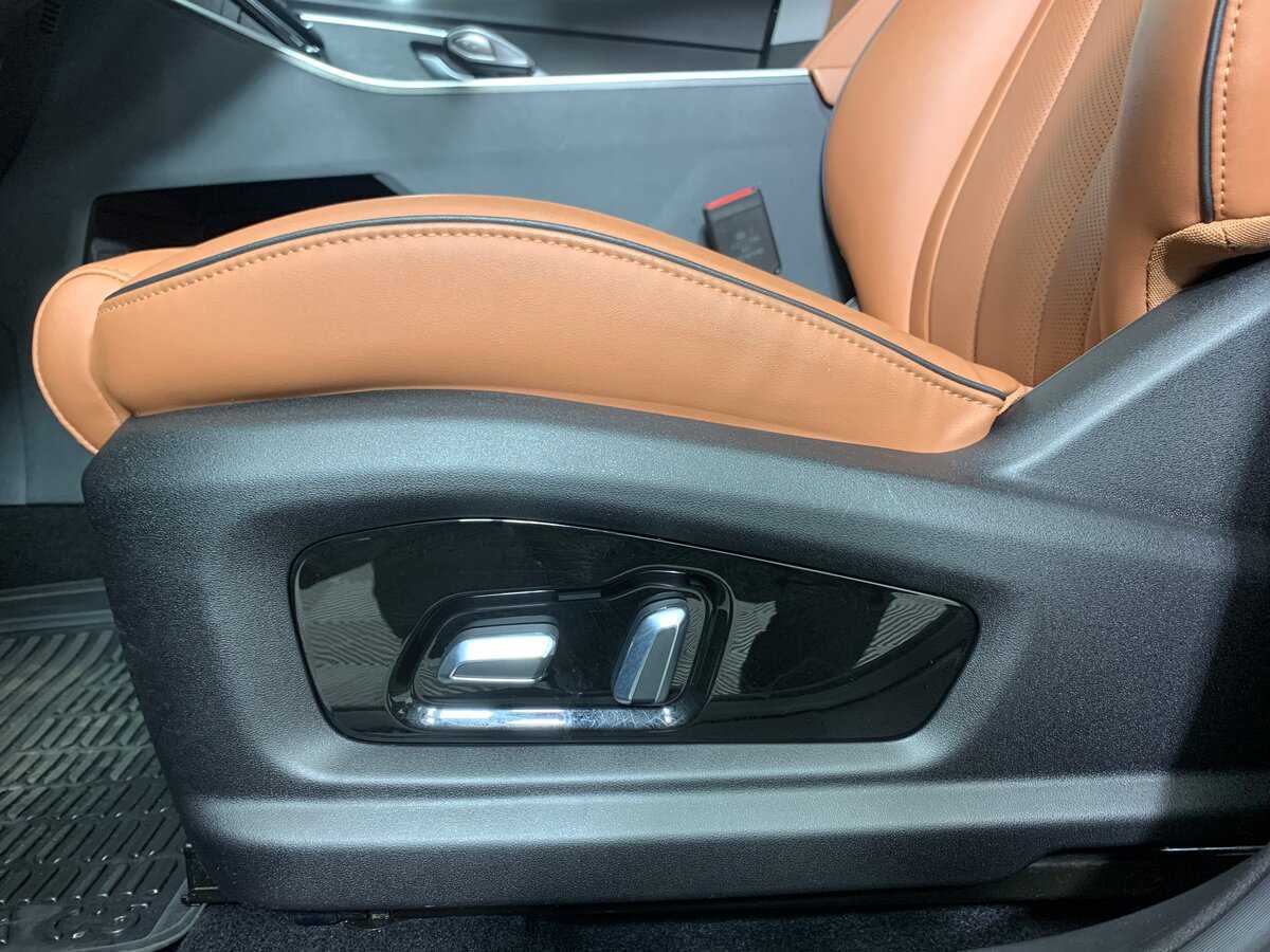 OMODA C5 с пробегом — 2023 год. Фото: #16