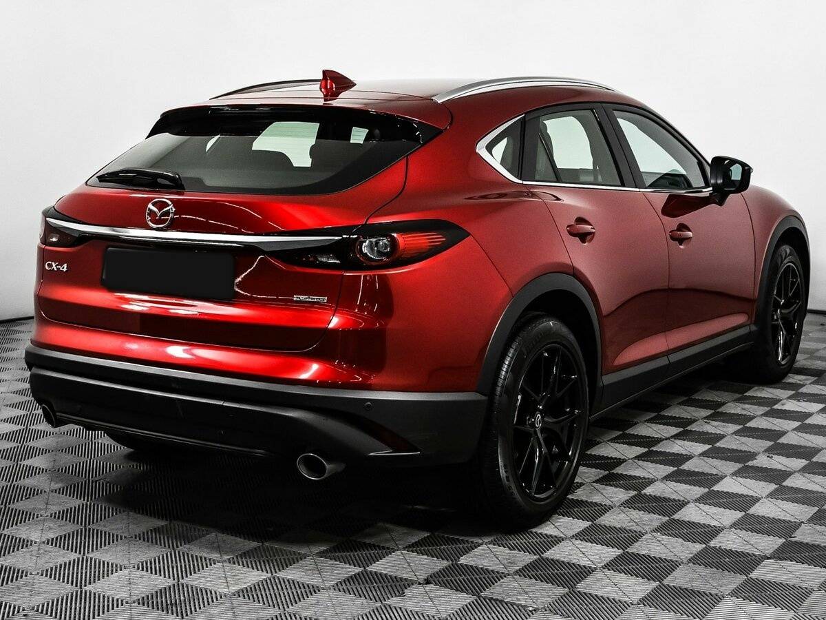 Mazda CX-4 с пробегом — 2022 год. Фото: #4