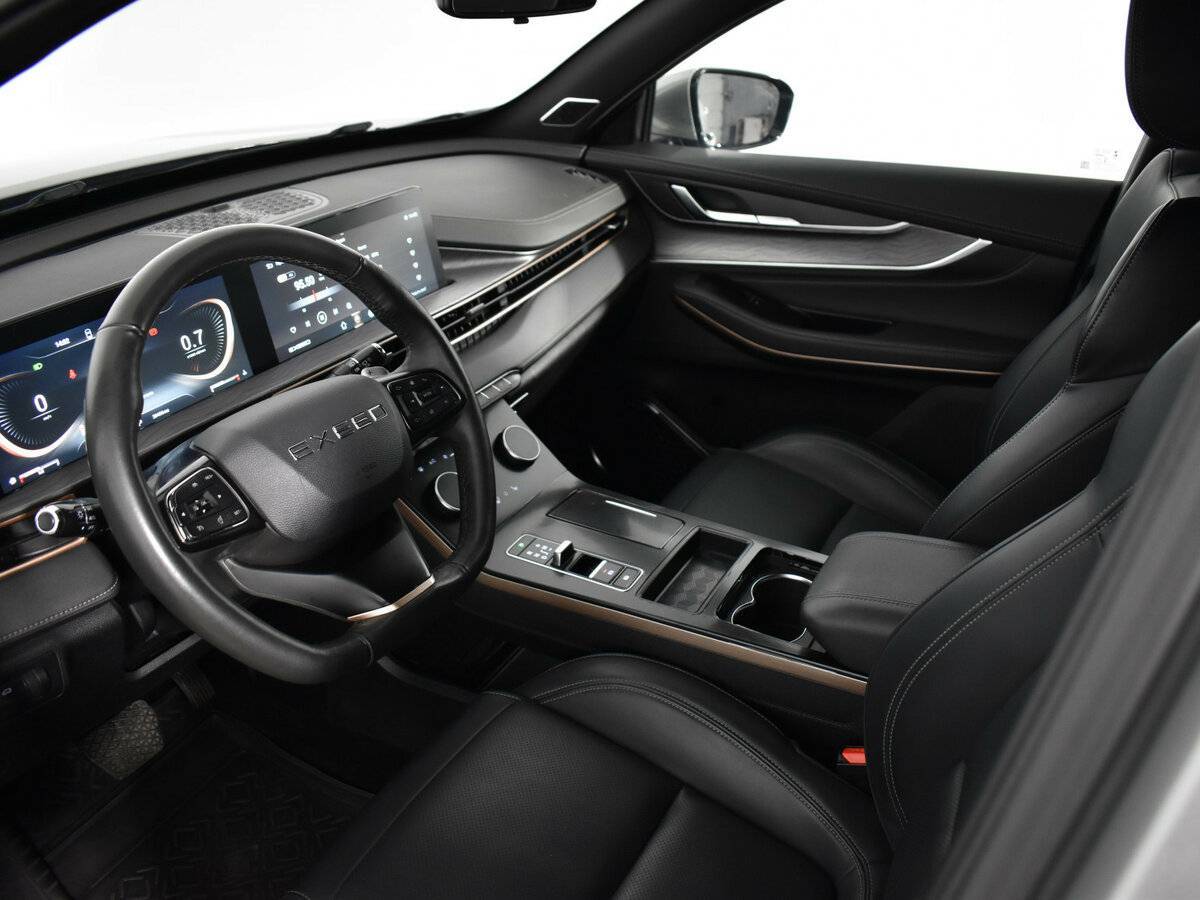 EXEED LX с пробегом — 2024 год. Фото: #8