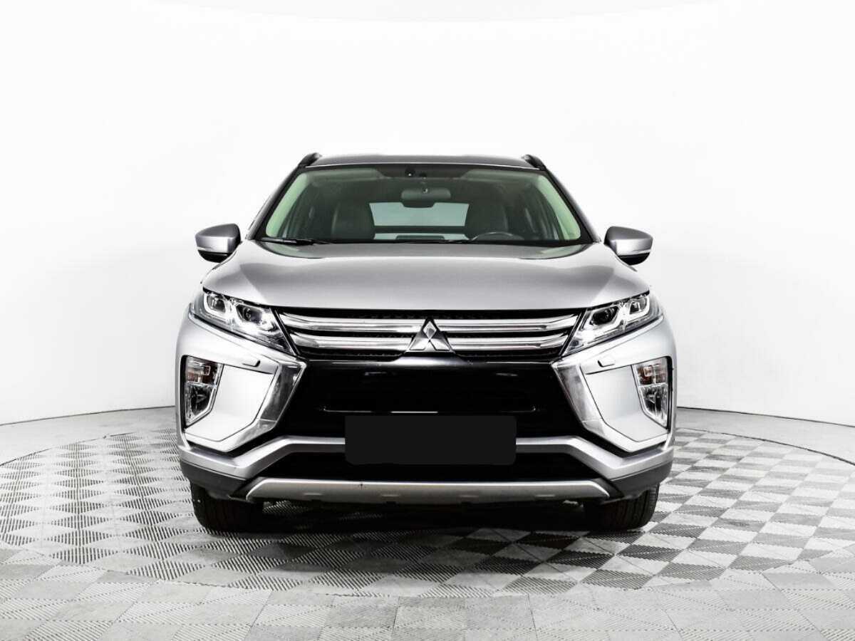 Mitsubishi Eclipse Cross с пробегом — 2018 год. Фото: #1