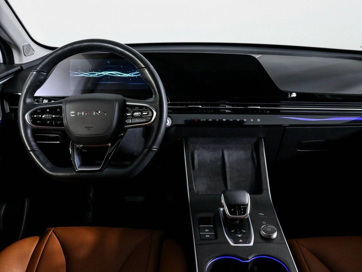 OMODA C5 с пробегом — 2022 год. Фото: #11