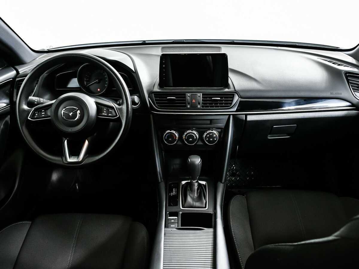 Mazda CX-4 с пробегом — 2022 год. Фото: #10