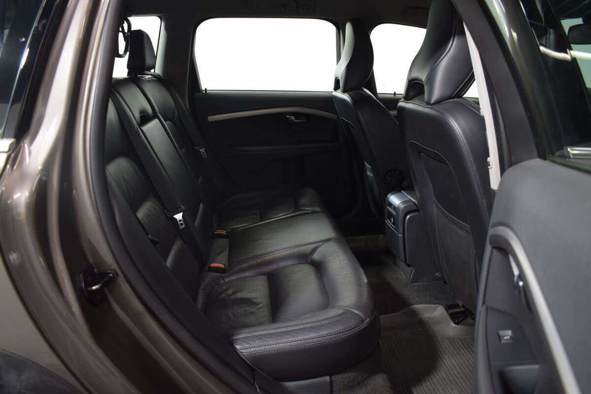 Volvo XC70 с пробегом — 2012 год. Фото: #18