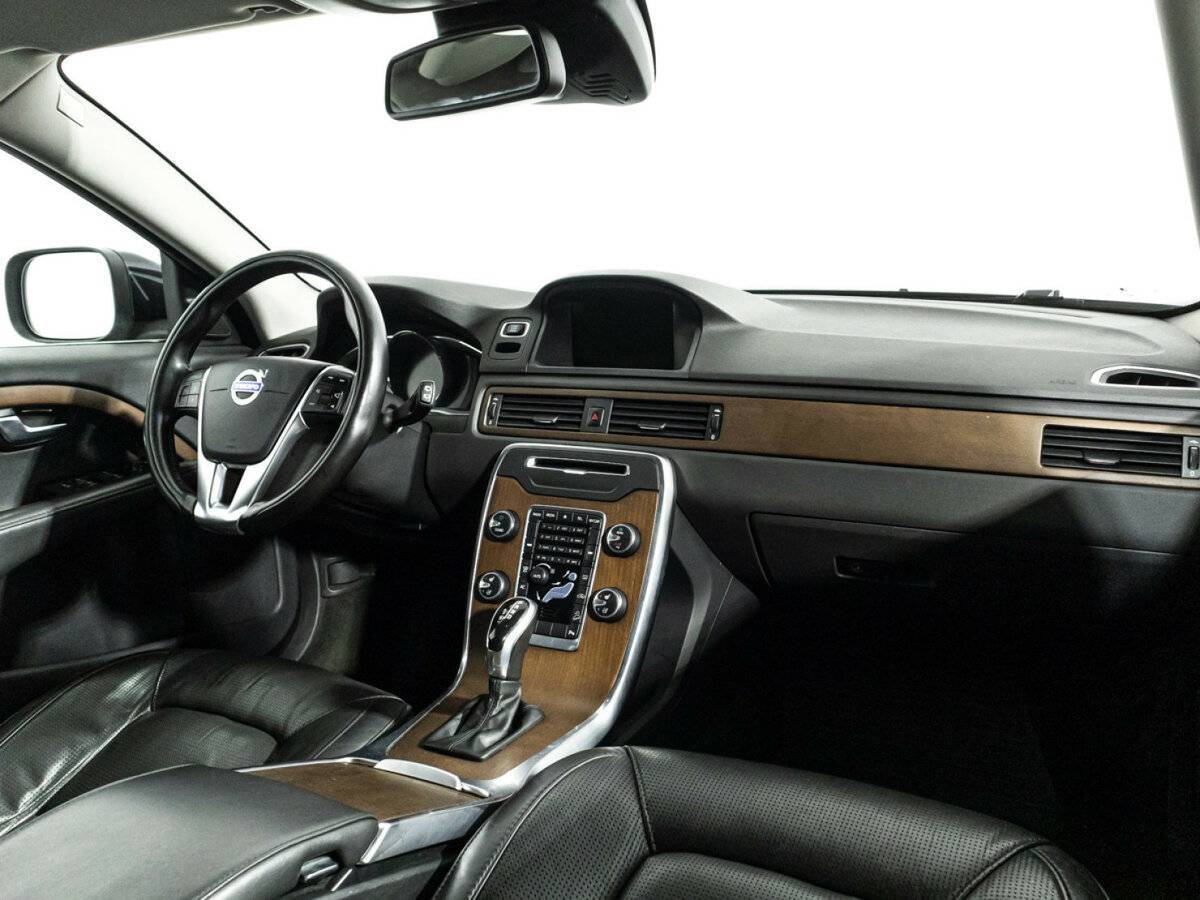 Volvo XC70 с пробегом — 2014 год. Фото: #8