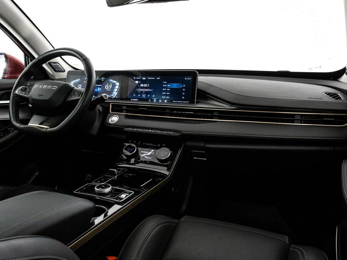 EXEED LX с пробегом — 2023 год. Фото: #8