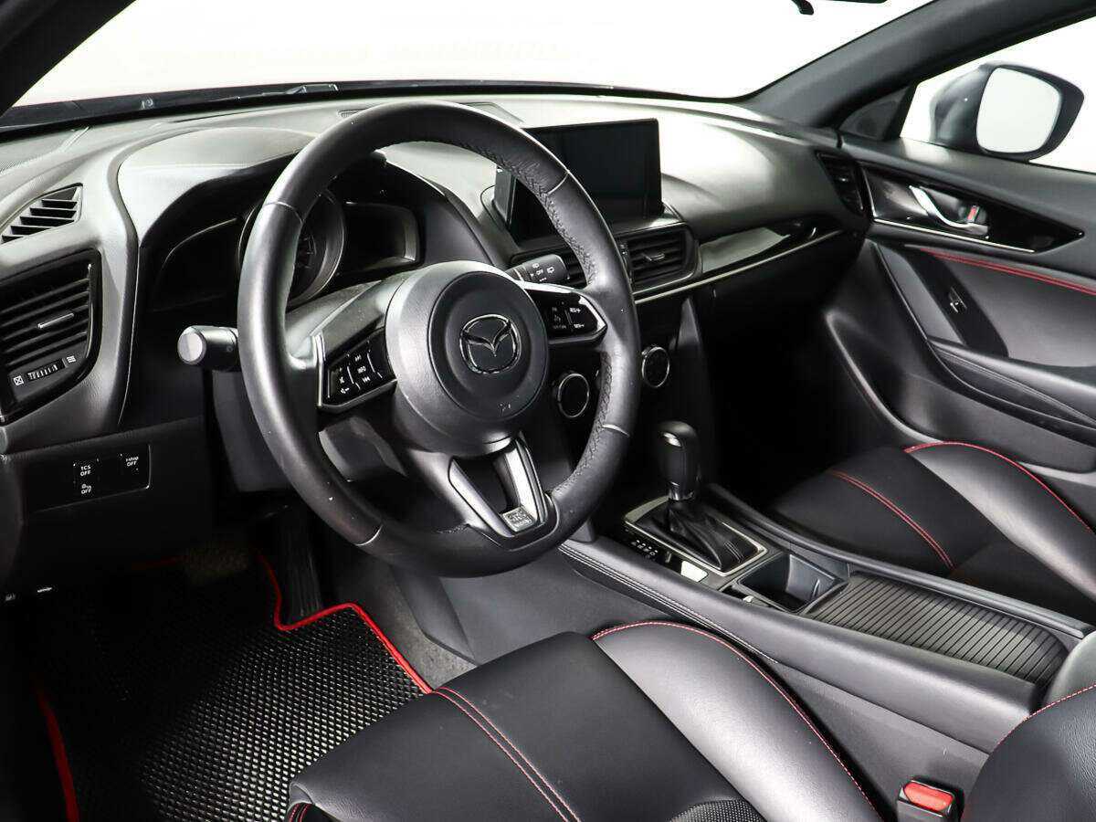 Mazda CX-4 с пробегом — 2022 год. Фото: #11