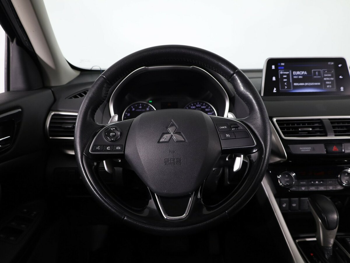 Mitsubishi Eclipse Cross с пробегом — 2019 год. Фото: #9