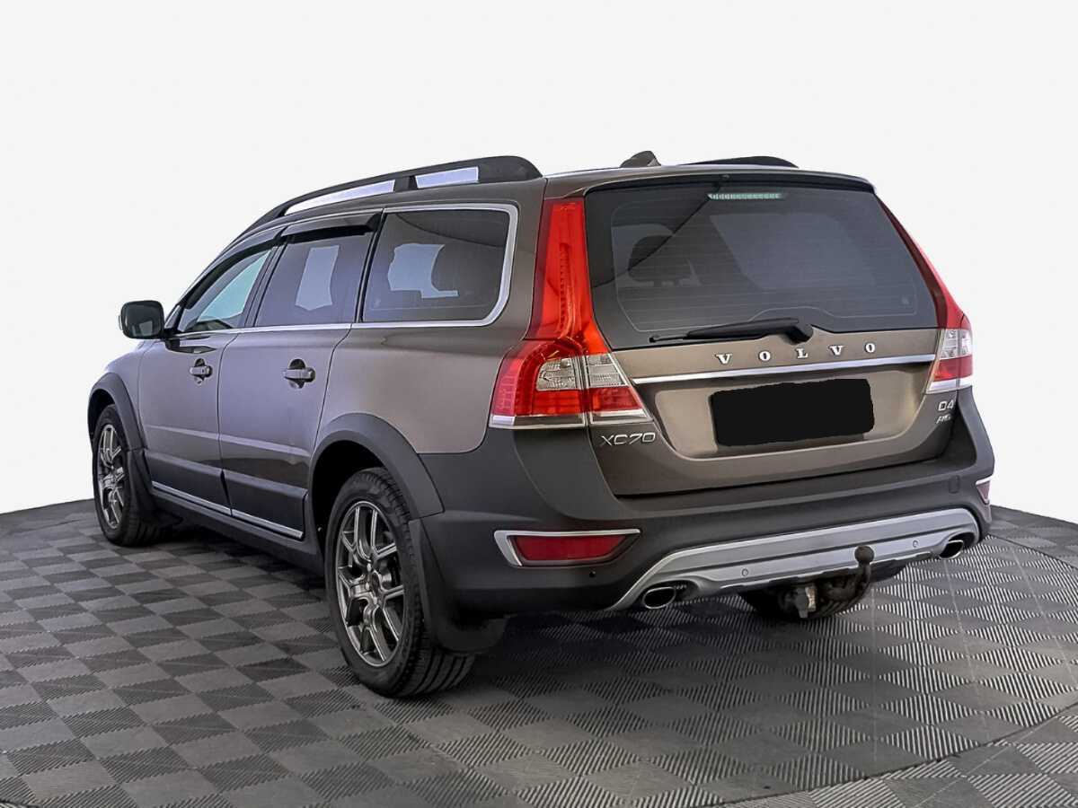 Volvo XC70 с пробегом — 2015 год. Фото: #6