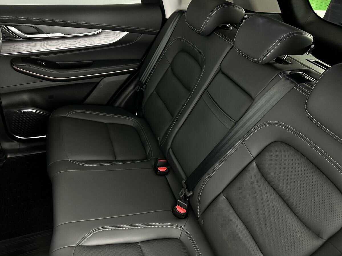 EXEED LX с пробегом — 2023 год. Фото: #15