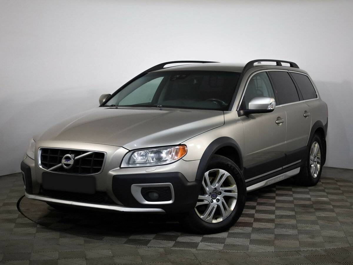 Volvo XC70 с пробегом — 2012 год. Фото: #0