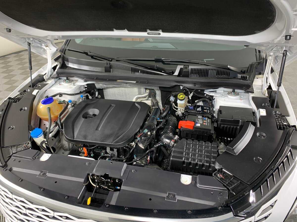 OMODA C5 с пробегом — 2023 год. Фото: #10