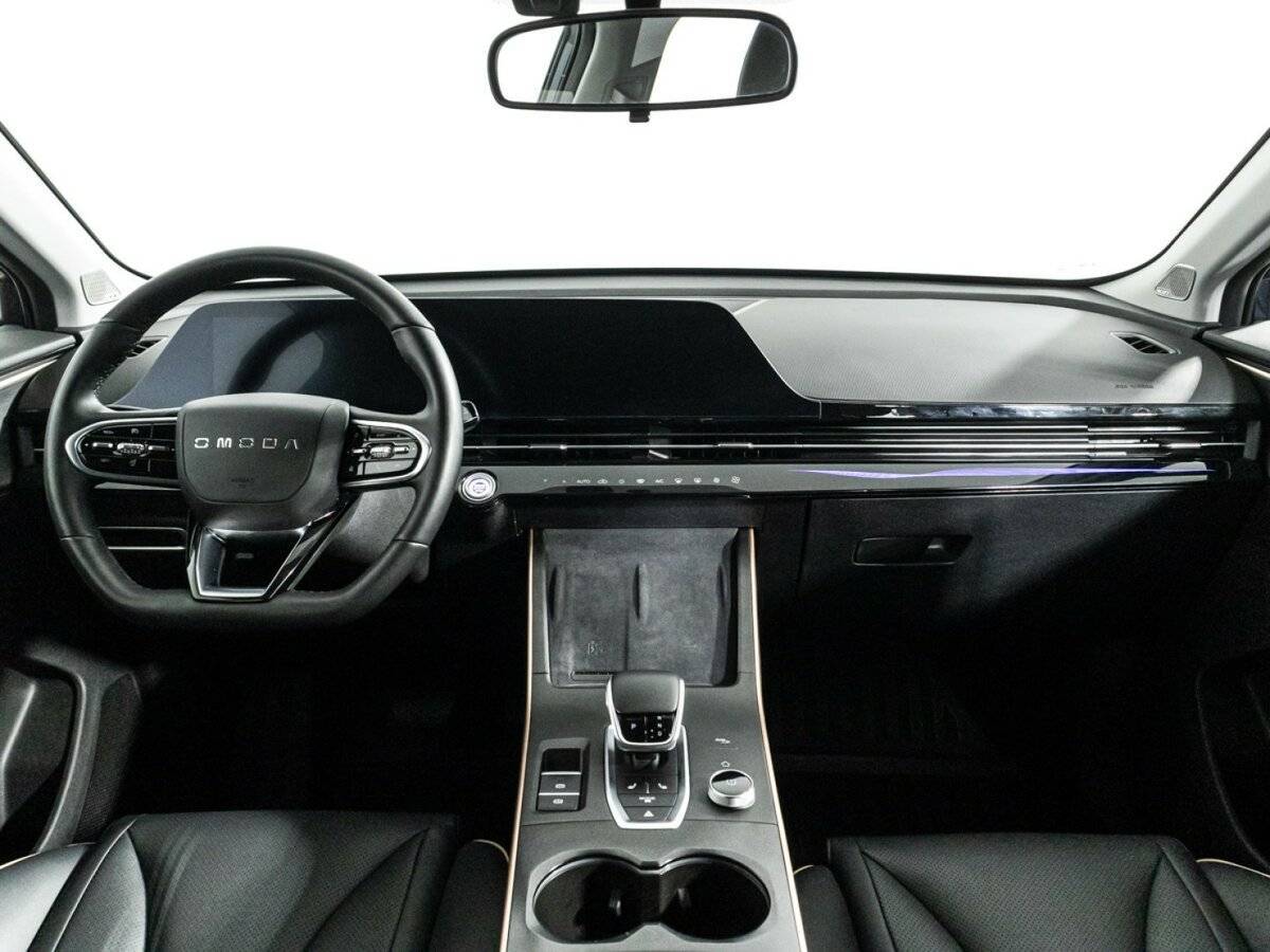 OMODA C5 с пробегом — 2024 год. Фото: #12