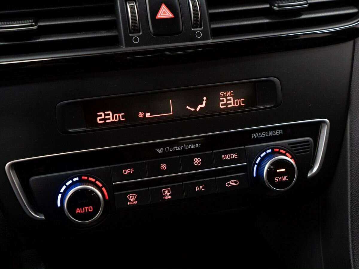 Kia K5 с пробегом — 2017 год. Фото: #8