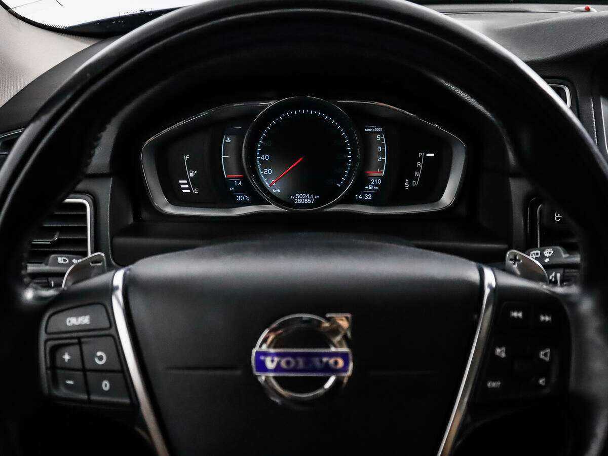 Volvo XC70 с пробегом — 2013 год. Фото: #19