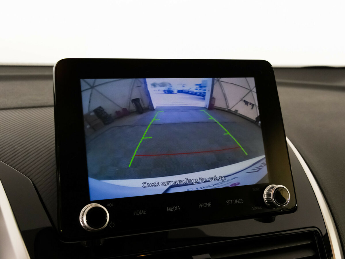 Mitsubishi Eclipse Cross с пробегом — 2022 год. Фото: #17