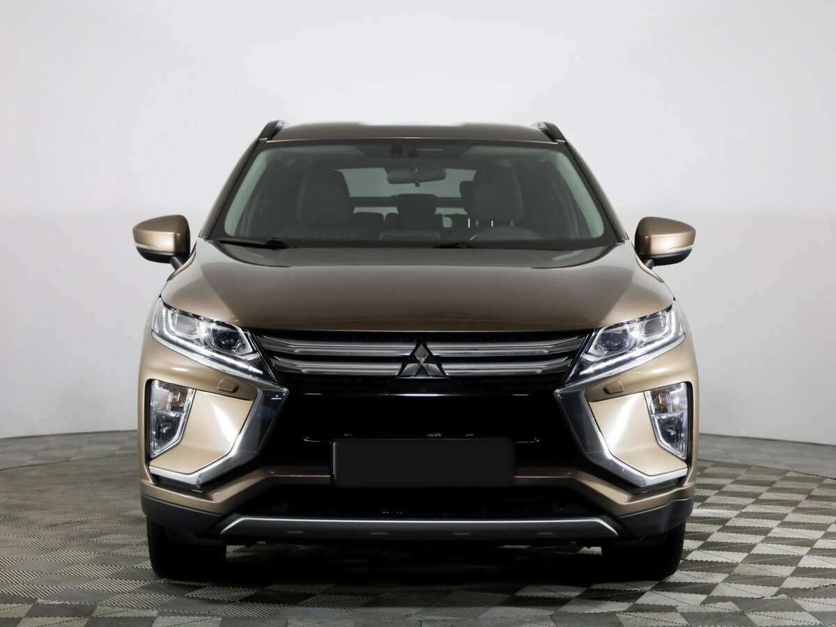 Mitsubishi Eclipse Cross с пробегом — 2019 год. Фото: #7