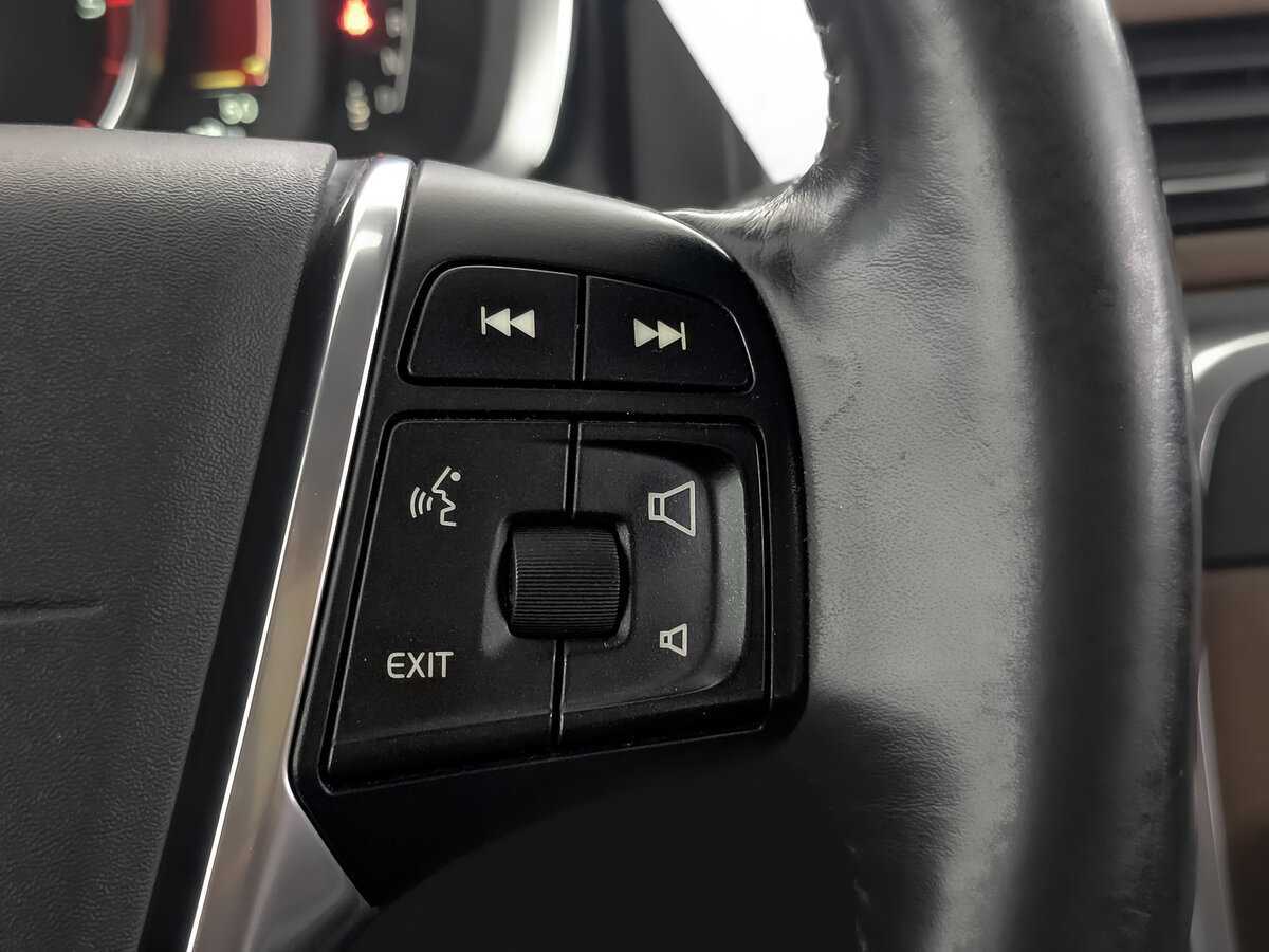 Volvo XC70 с пробегом — 2015 год. Фото: #27