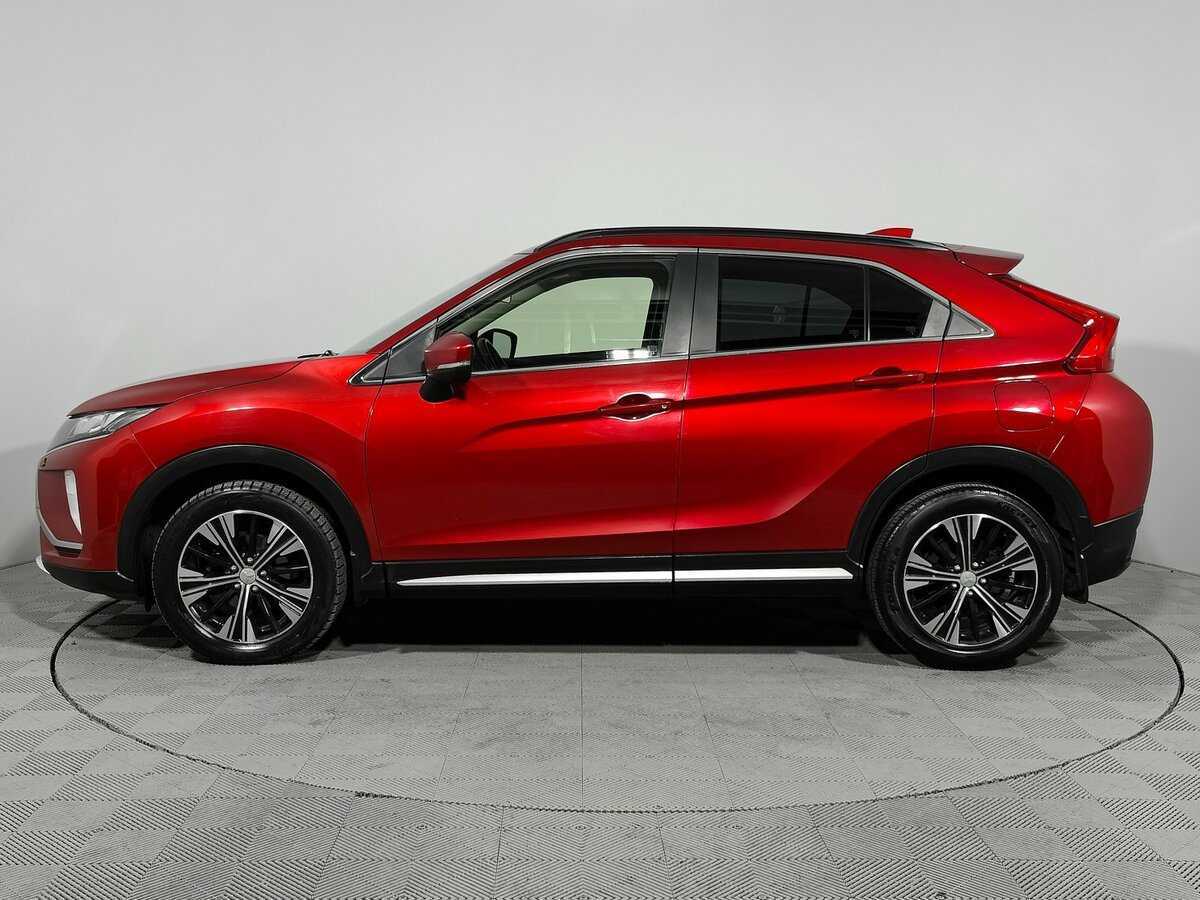 Mitsubishi Eclipse Cross с пробегом — 2018 год. Фото: #3