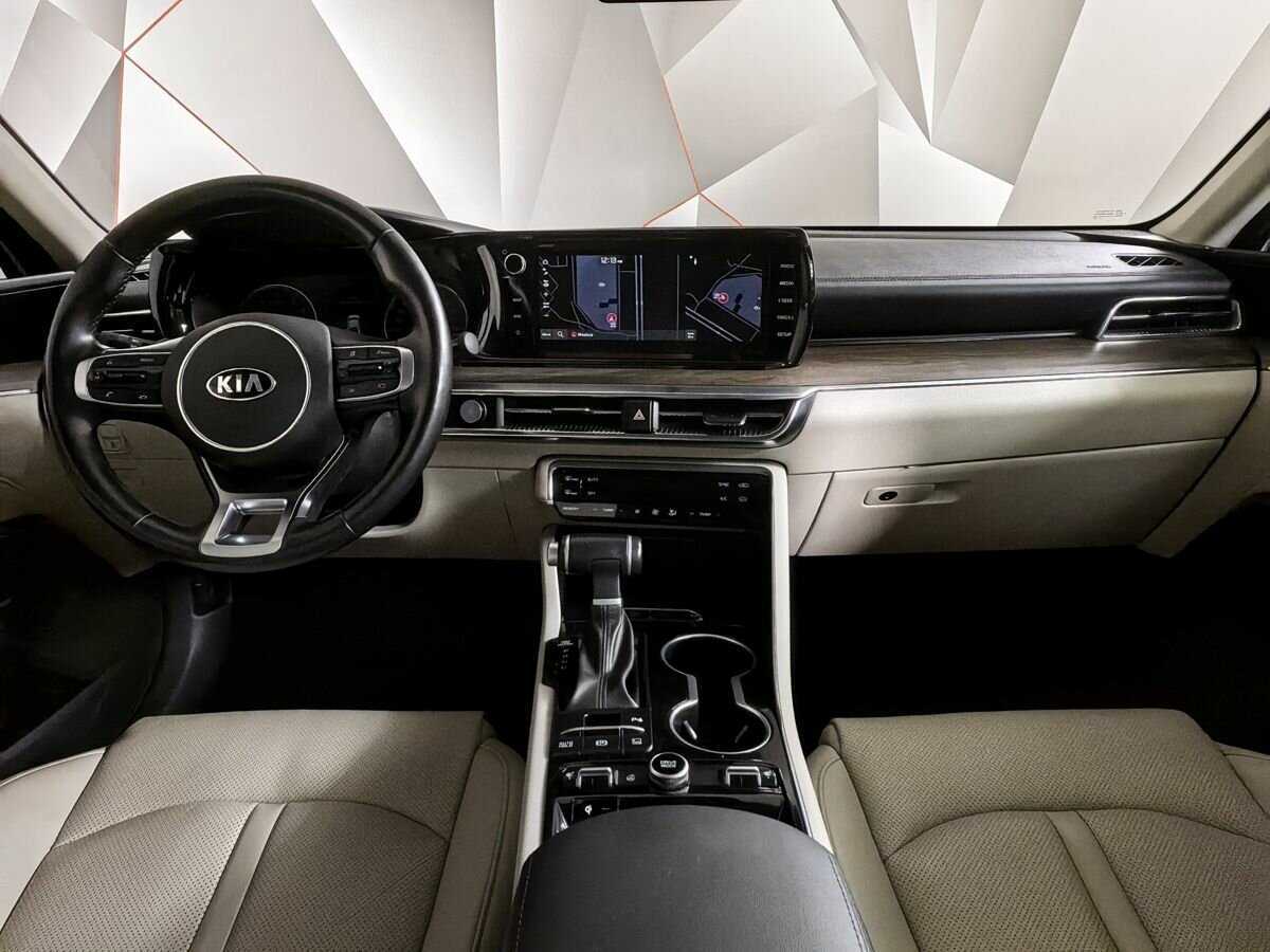 Kia K5 с пробегом — 2020 год. Фото: #9