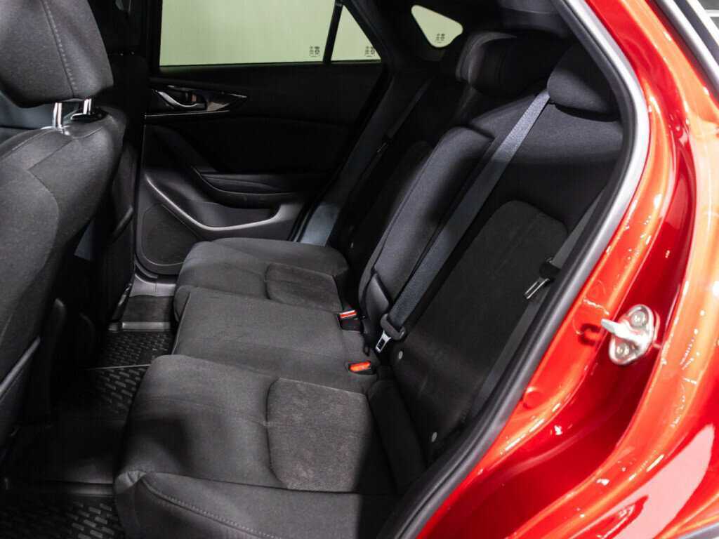 Mazda CX-4 с пробегом — 2022 год. Фото: #9