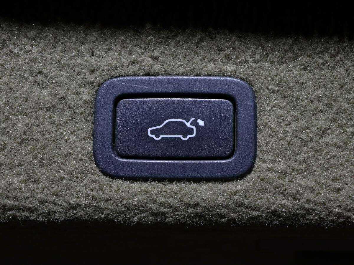 Volvo XC70 с пробегом — 2012 год. Фото: #14