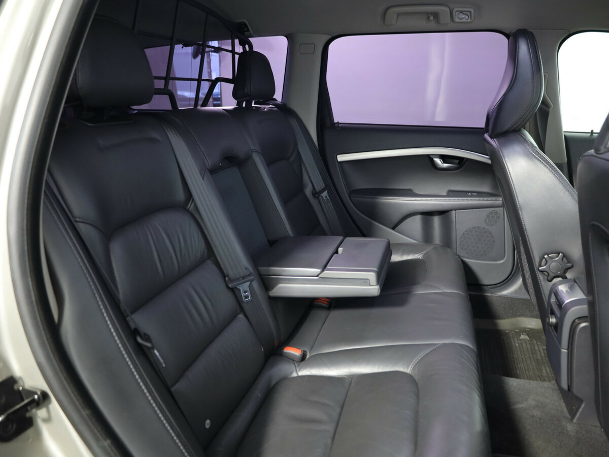 Volvo XC70 с пробегом — 2012 год. Фото: #13