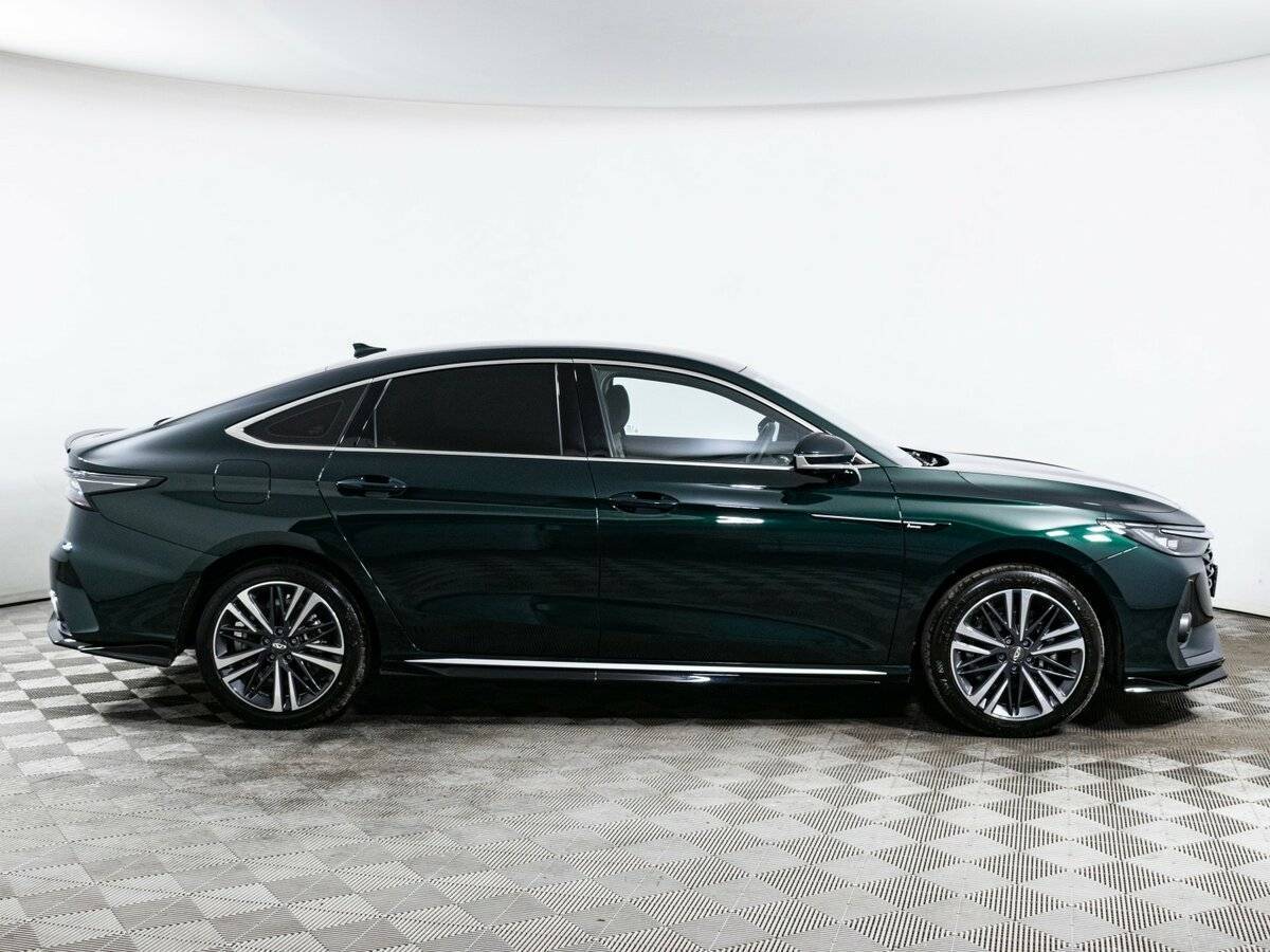 Chery Arrizo 8 с пробегом — 2024 год. Фото: #3