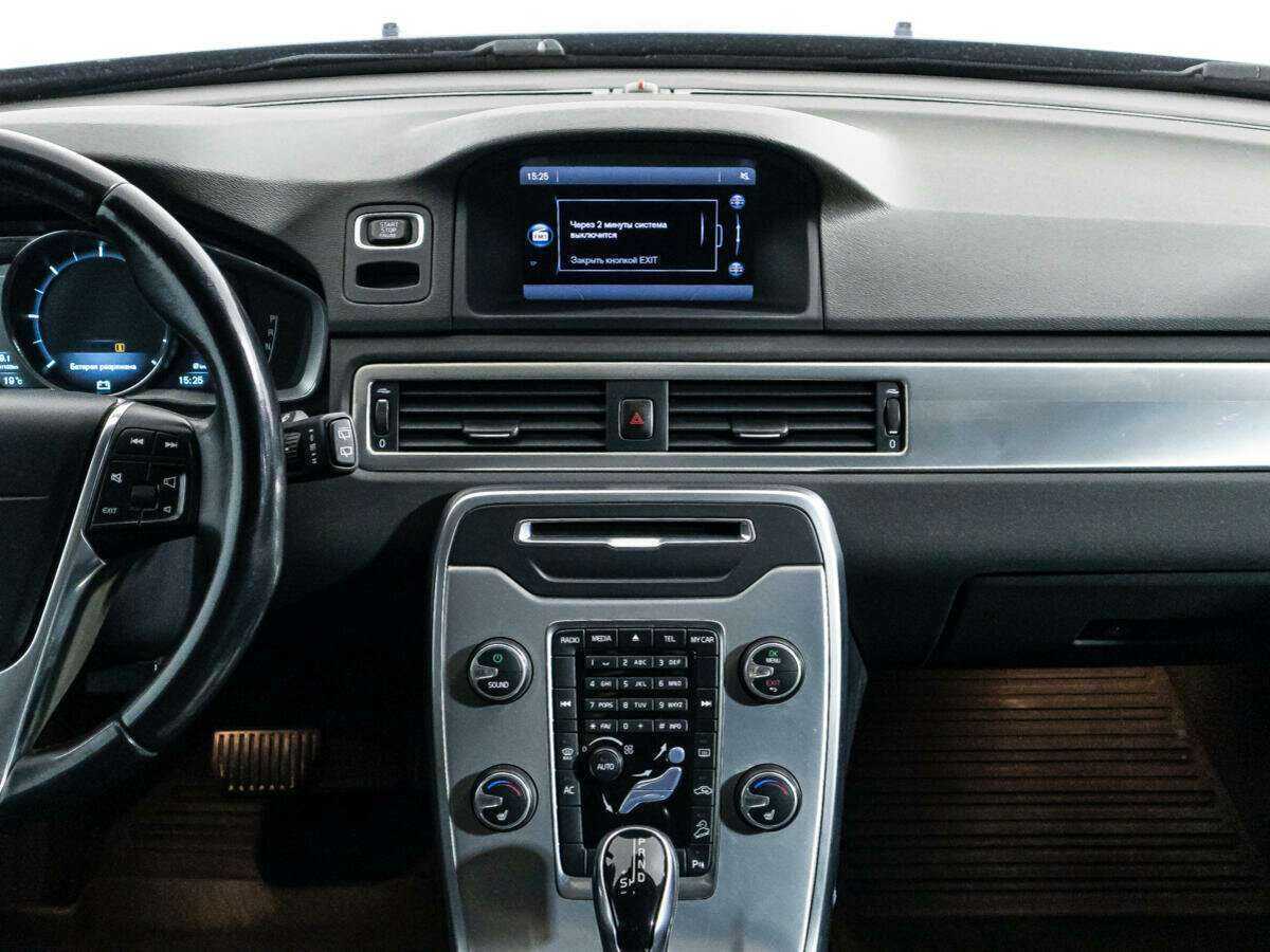 Volvo XC70 с пробегом — 2014 год. Фото: #13