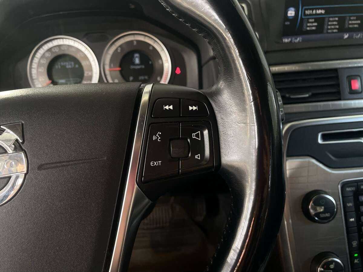 Volvo XC70 с пробегом — 2012 год. Фото: #11