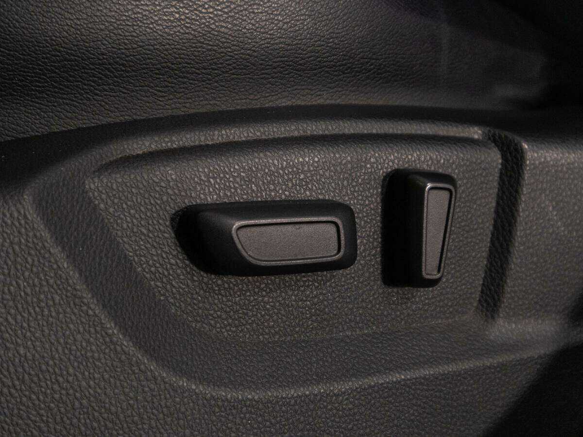 Mitsubishi Eclipse Cross с пробегом — 2018 год. Фото: #14