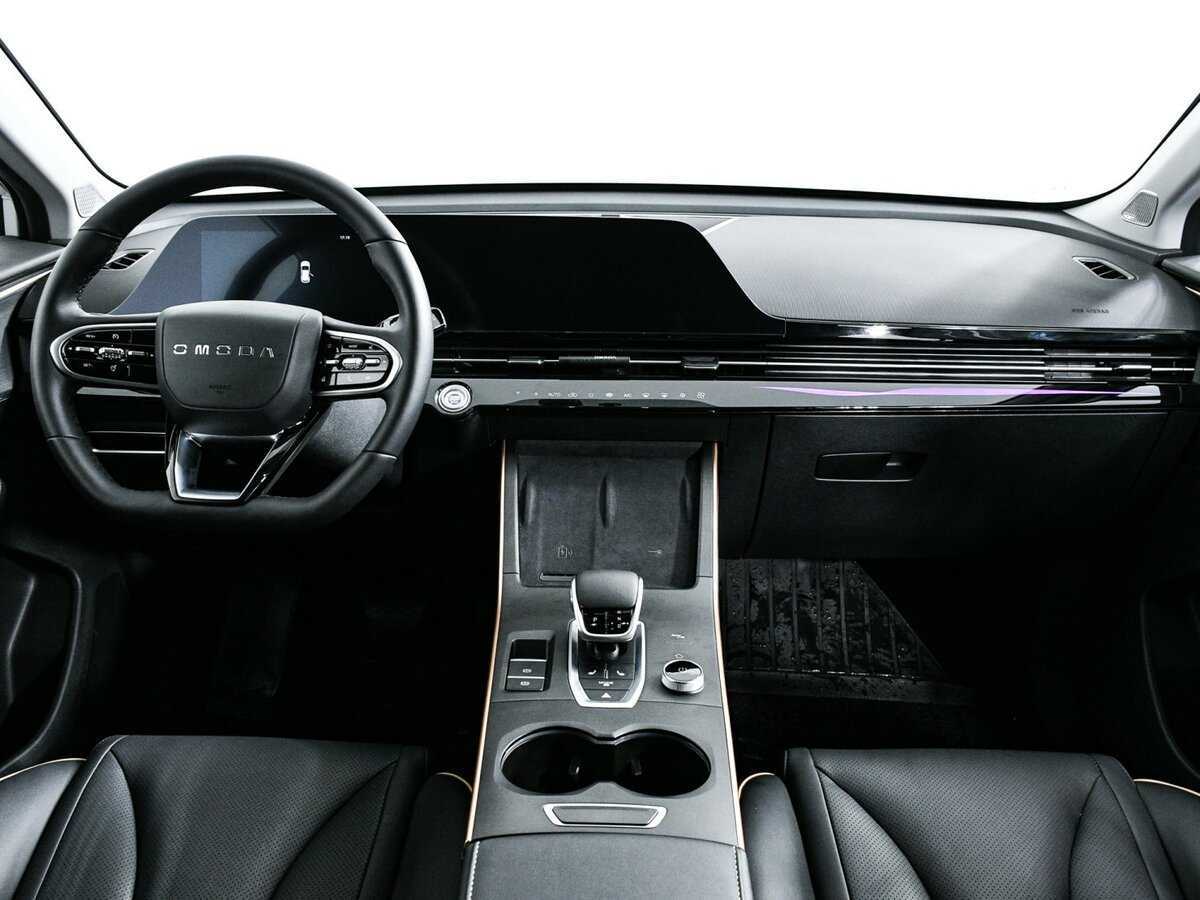 OMODA C5 с пробегом — 2024 год. Фото: #10