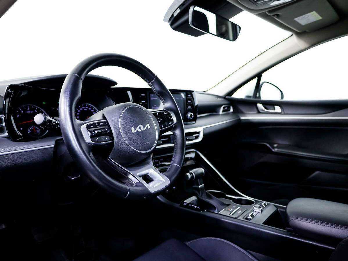 Kia K5 с пробегом — 2022 год. Фото: #9