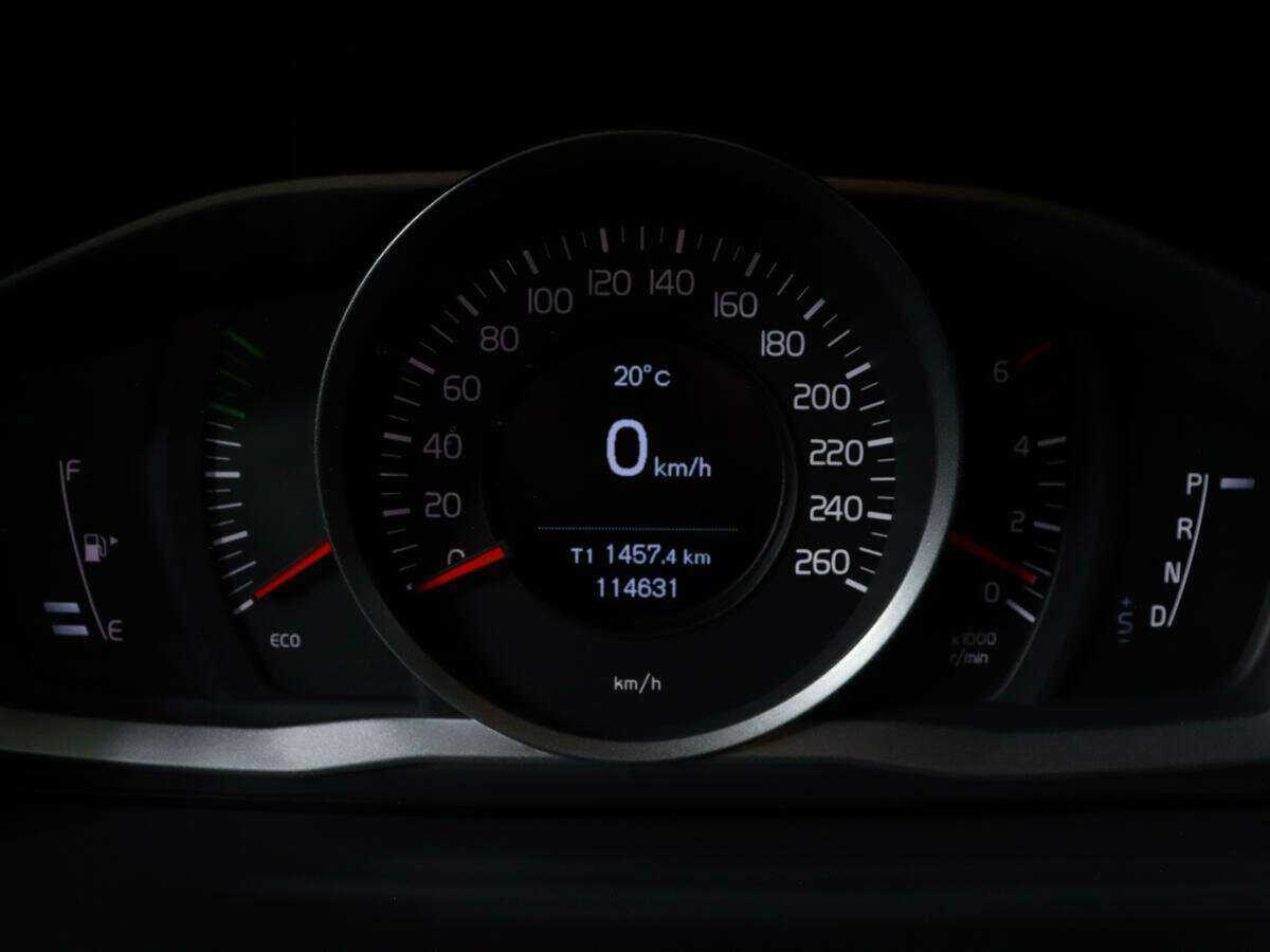 Volvo XC70 с пробегом — 2014 год. Фото: #8