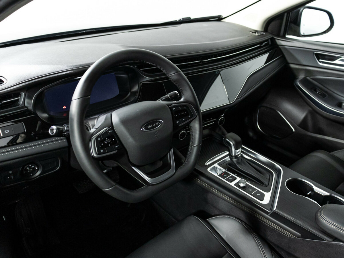 OMODA S5 с пробегом — 2024 год. Фото: #10