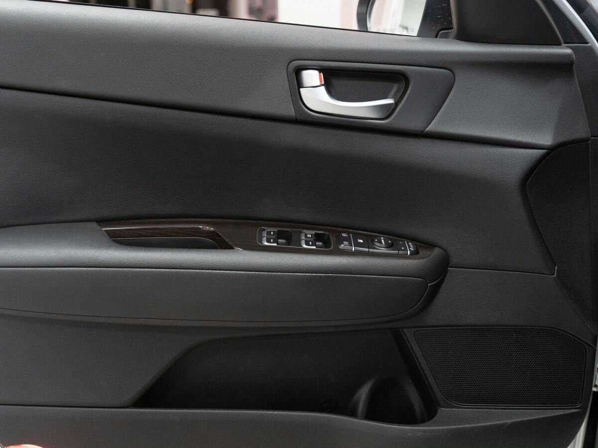 Kia K5 с пробегом — 2017 год. Фото: #12