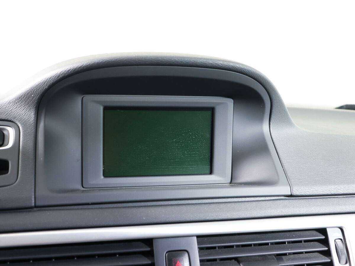 Volvo XC70 с пробегом — 2014 год. Фото: #17